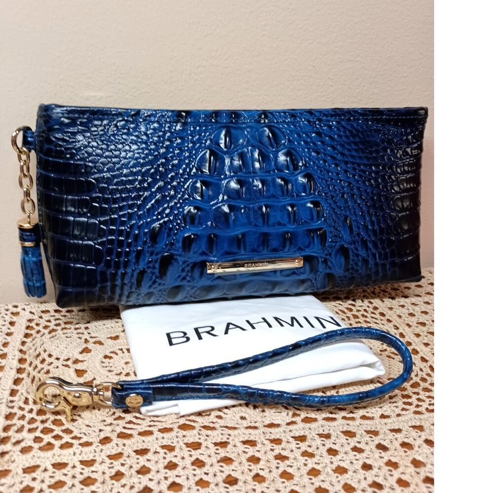 NWOT Brahmin Kayla Clutch Wristlet Anchor Melbourne Leather